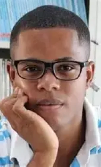 Fabrício Oliveira