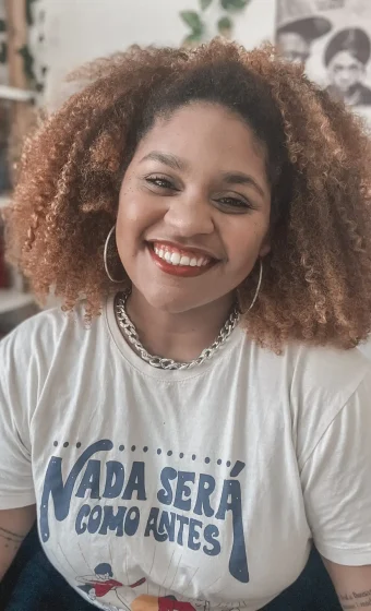 Roberta Gurriti Autora